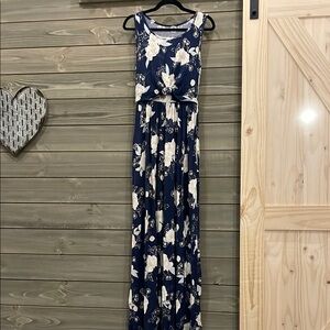 Latched mama nursing maxi dress